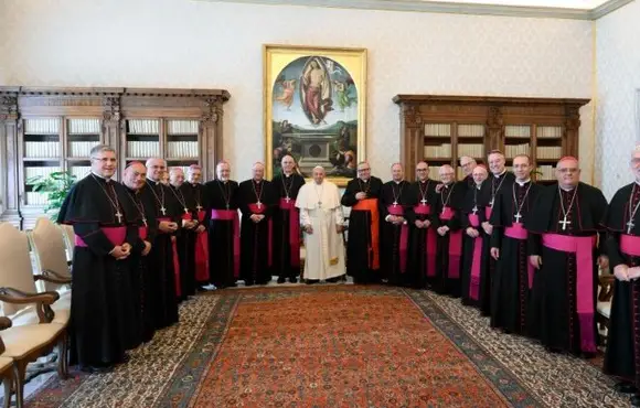 Bispos da Sicília encontram o Papa: diálogo sobre migrantes, legalidade e despovoamento da ilha