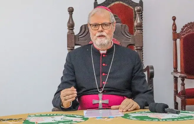 Bispo da Beira - A Páscoa mostra o caminho para vencer os males